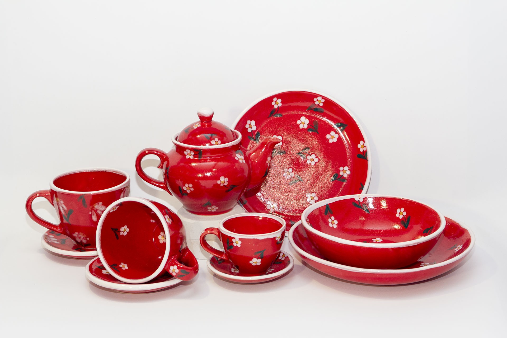 Red tea-set with flowers - Image 2