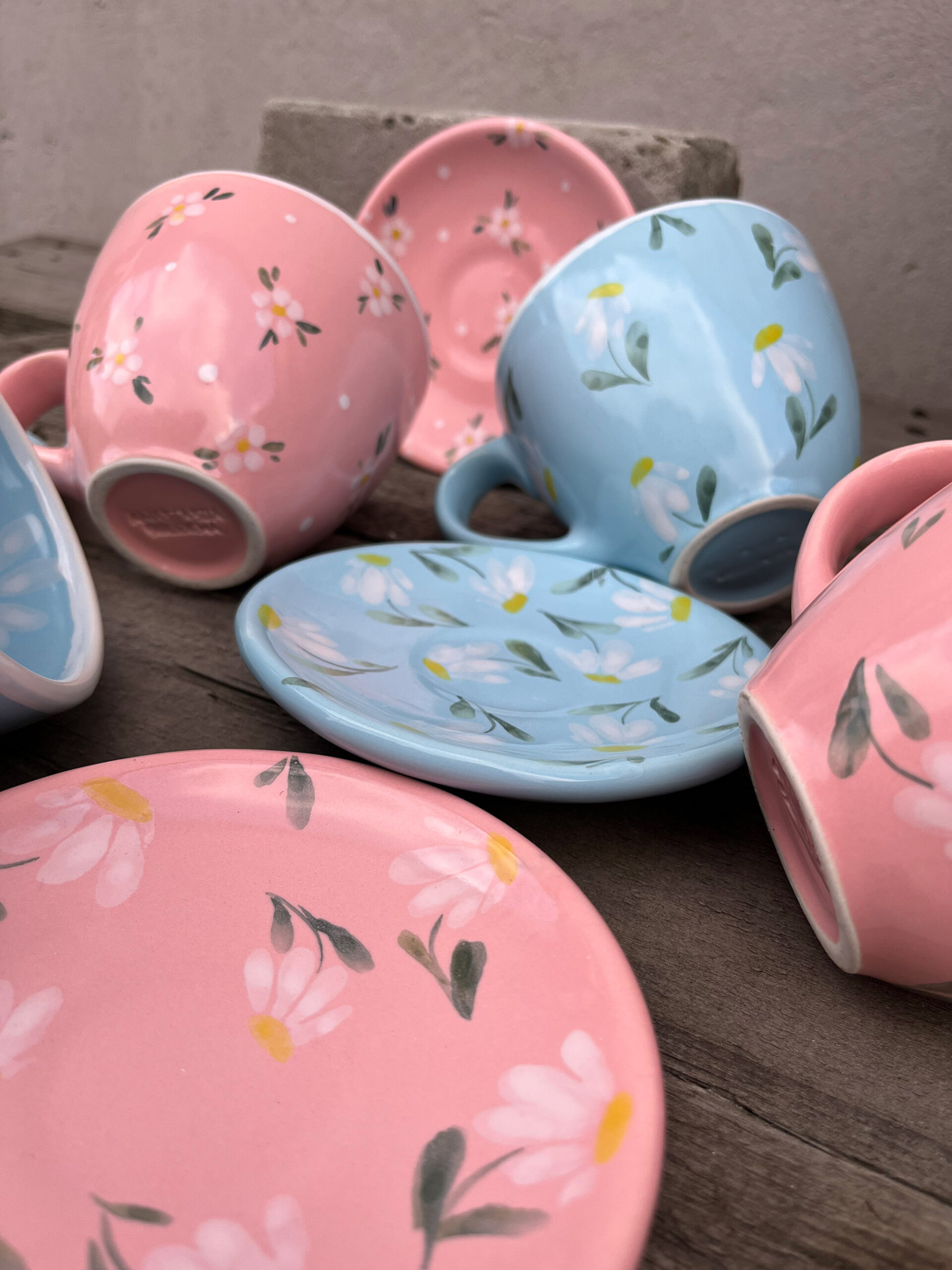Light blue tea-set with flowers - Image 2