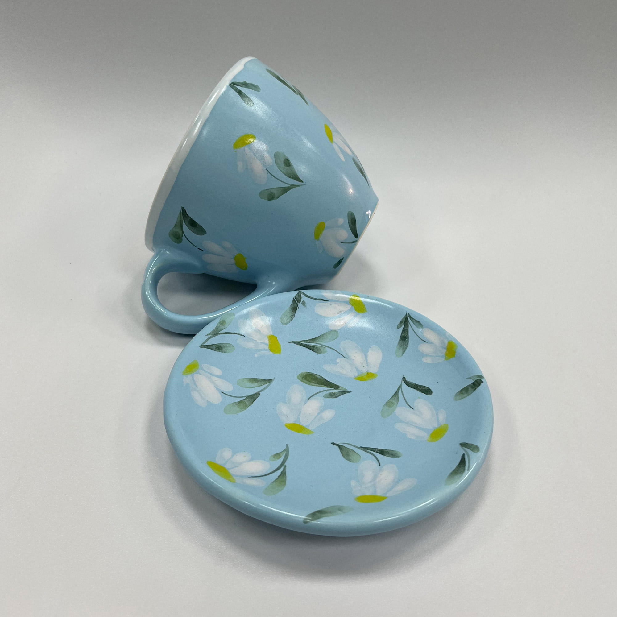 Light blue tea-set with flowers - Image 5