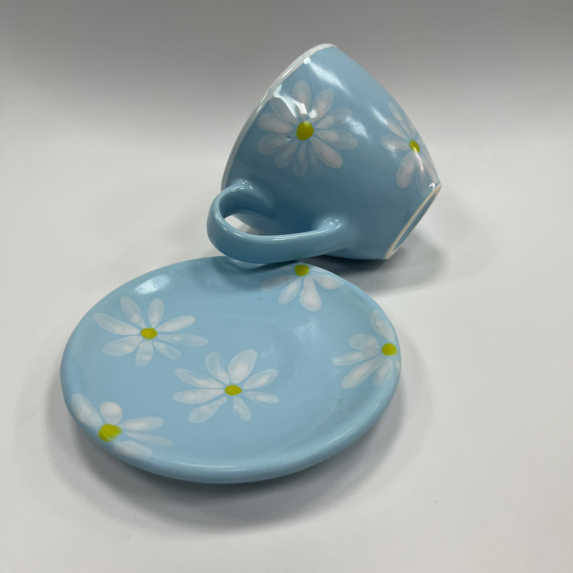 Light blue tea-set with flowers - Image 3