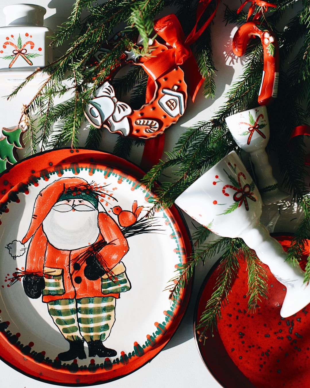 New Year's Ceramic Plate – Unique Santa Claus Design by Artist Anastasiia Solokha - Image 7